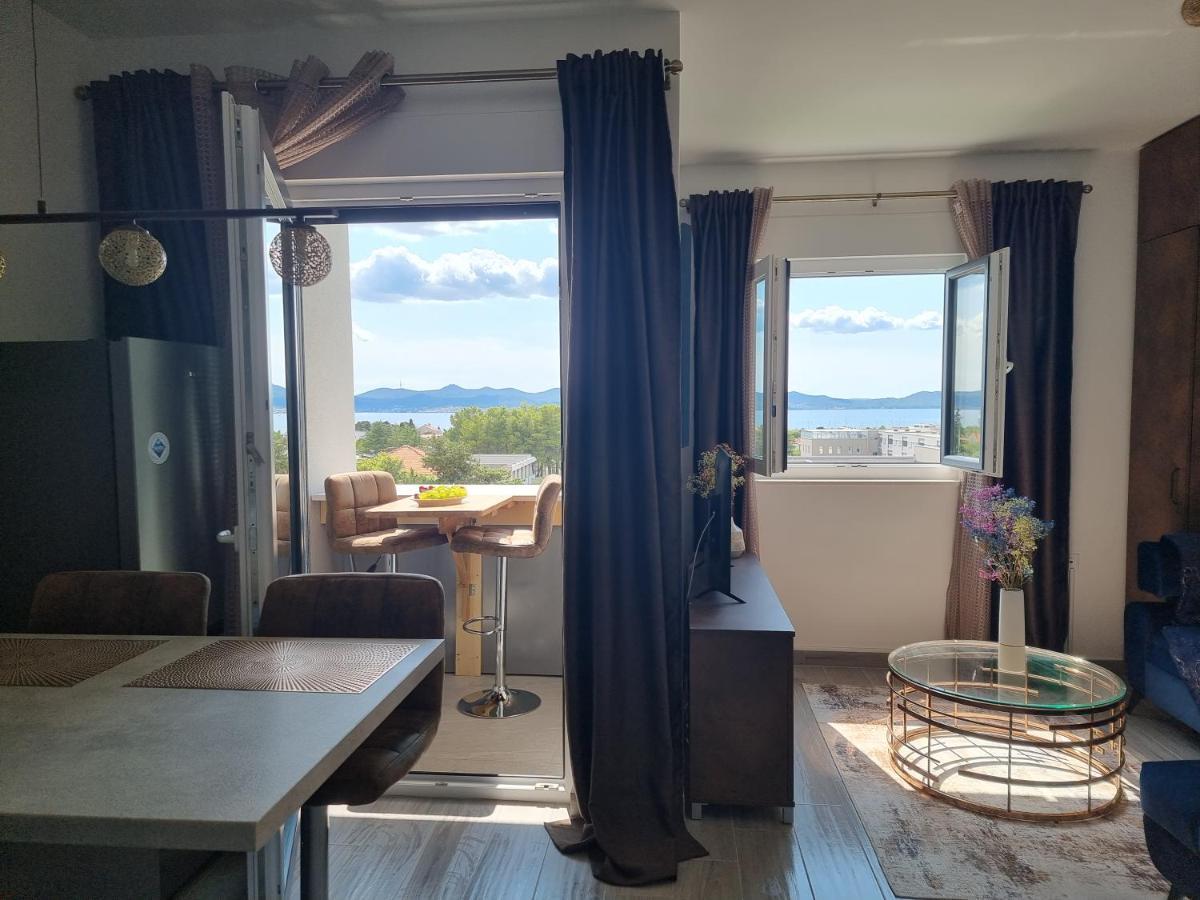 Booking Beautifull Studio Apartment Bell With Balcony And Sea View In Zadar Exteriör bild